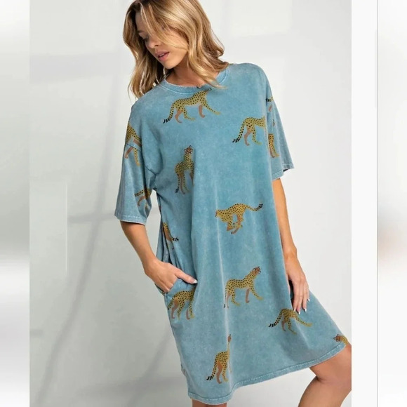 Easel Cheetah Print Mineral Washed T-Shirt Dress New - Picture 2 of 5